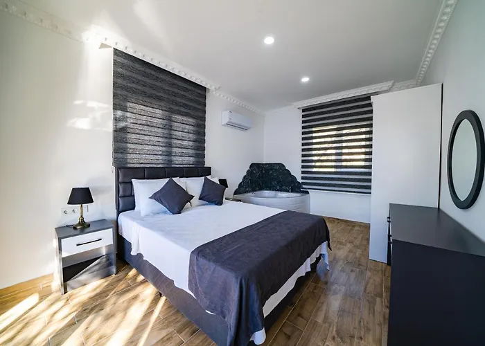 Santana Gocek Villa *